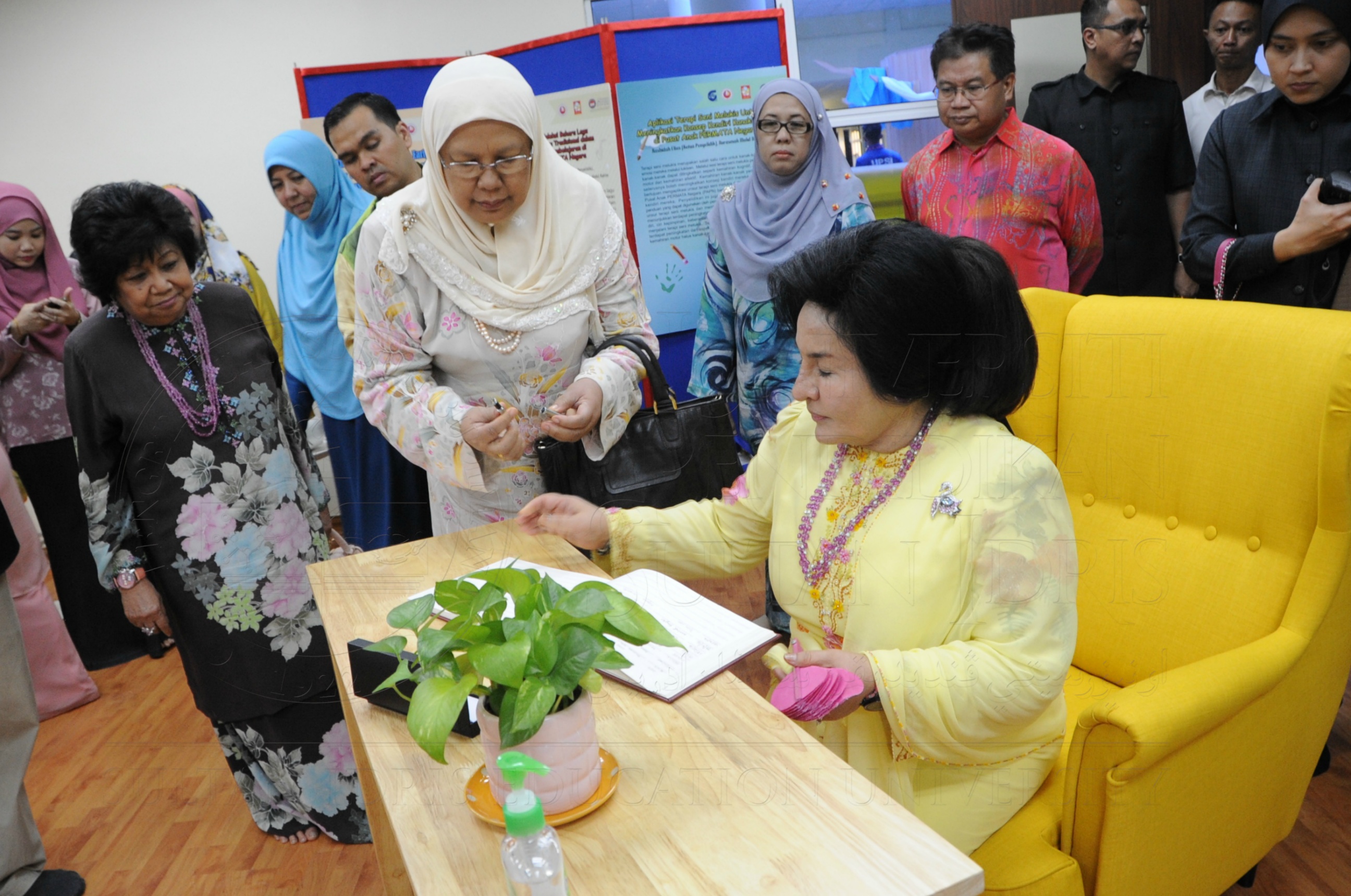 PRO16 32 NCDC HAS 3884